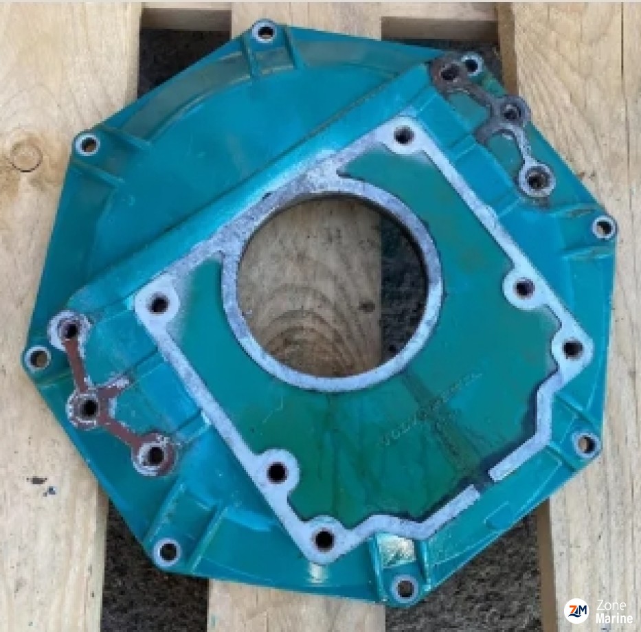Carters de volant moteur in-bord