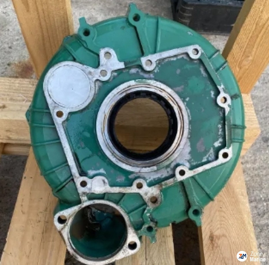 Carters de volant moteur in-bord