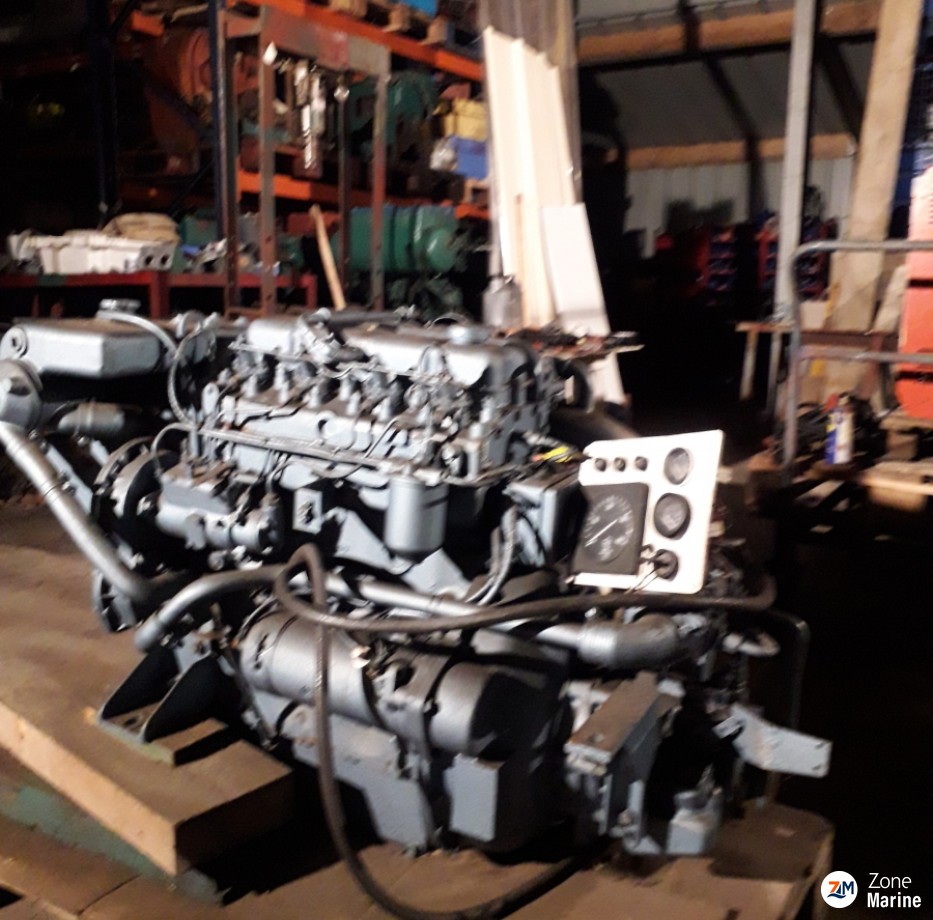 Moteur diesel Volvo marine. 