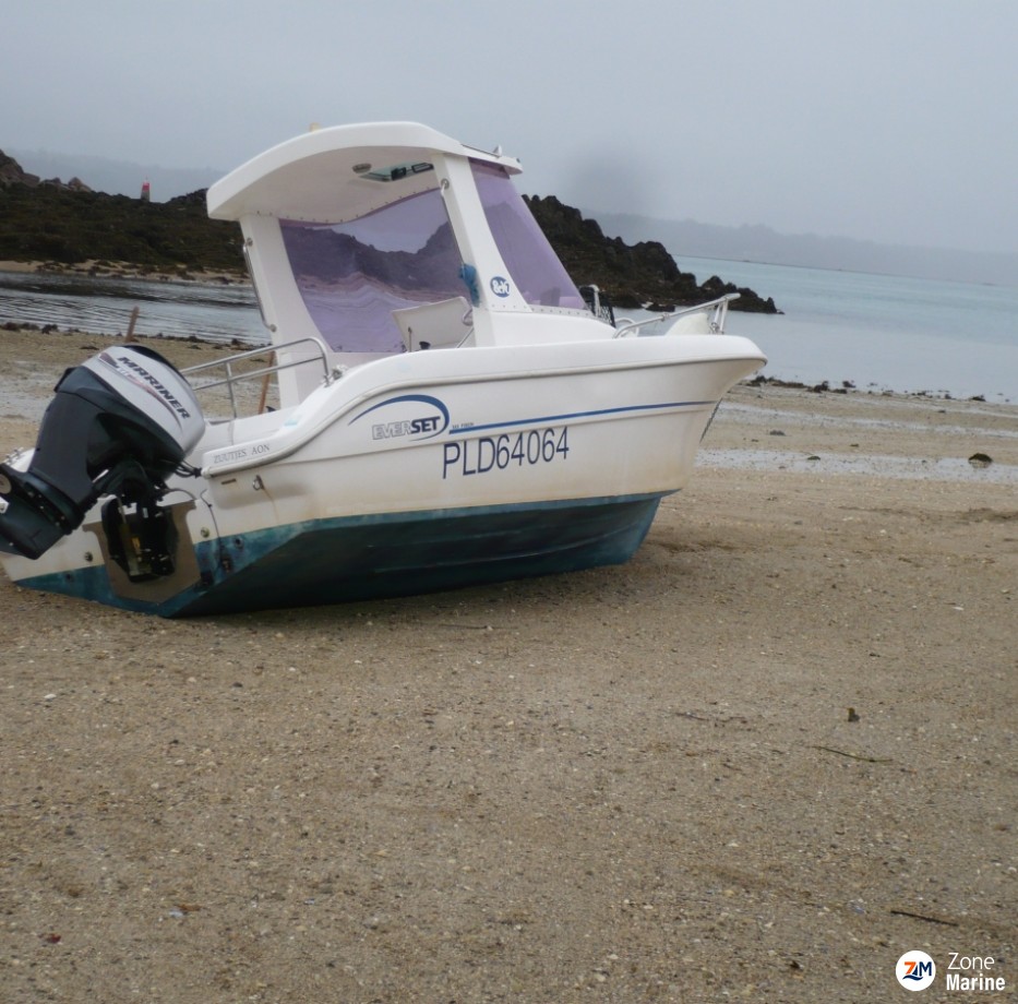 Fishing Boat - Walk