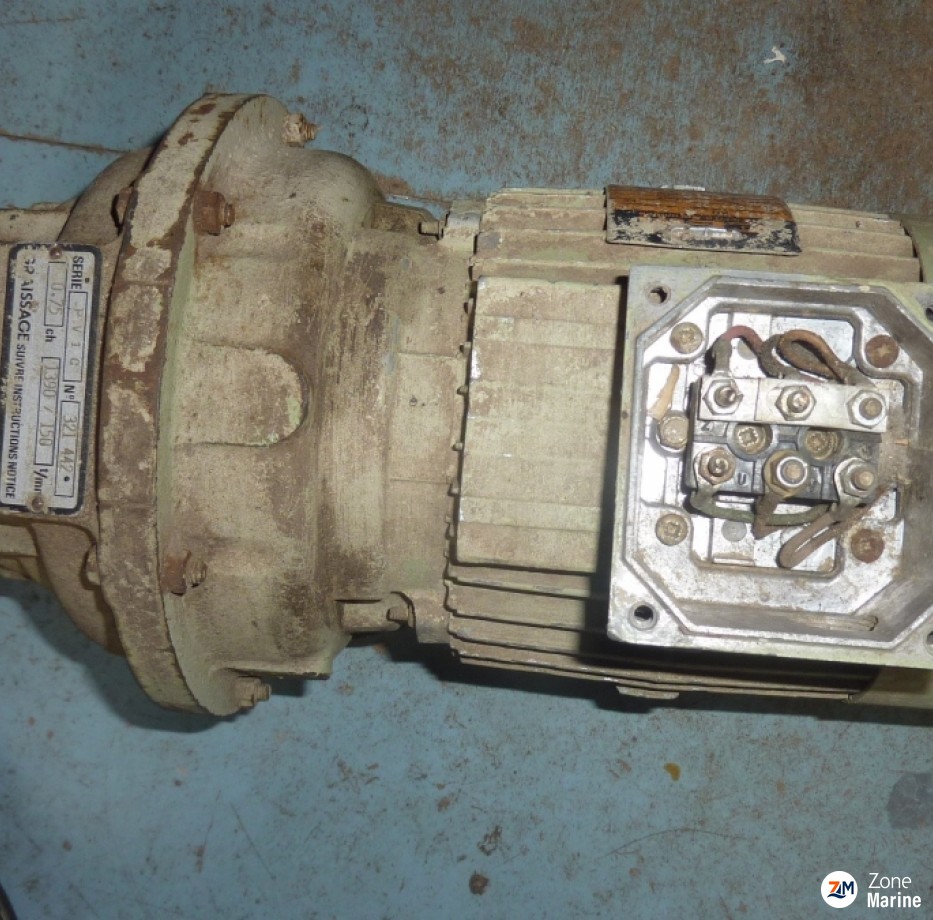 moteur electrique 220 avec son reducteur
