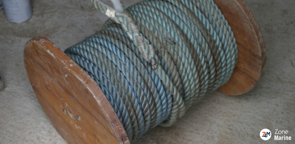 amarre diamètre 20mm longueur 100m sur touret tbe